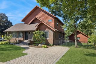 56 S Caroline Street, Crystal Lake, IL 60014