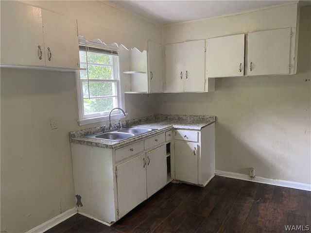 4229 6th E, Tuscaloosa, AL 35404