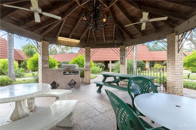 200 E Yuma Avenue 36, Mcallen, TX 78503