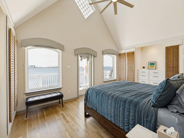 7312 Offats Point Circle, Galveston, TX 77551