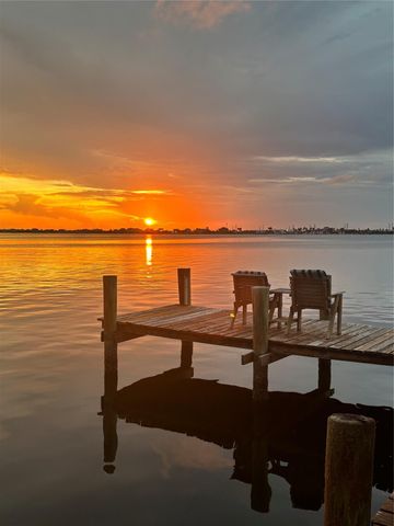 7312 Offats Point Circle, Galveston, TX 77551