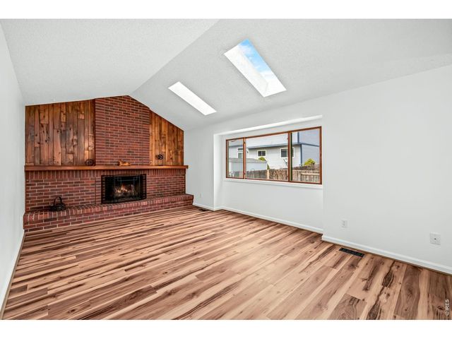 2942 Spinnaker Pl, Longmont, CO 80503