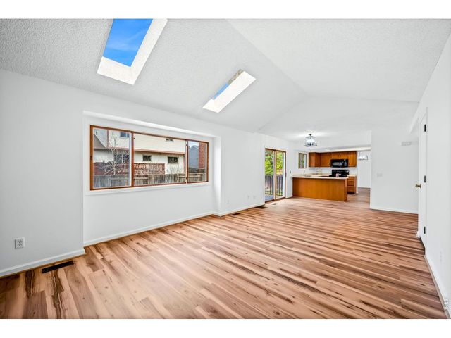 2942 Spinnaker Pl, Longmont, CO 80503