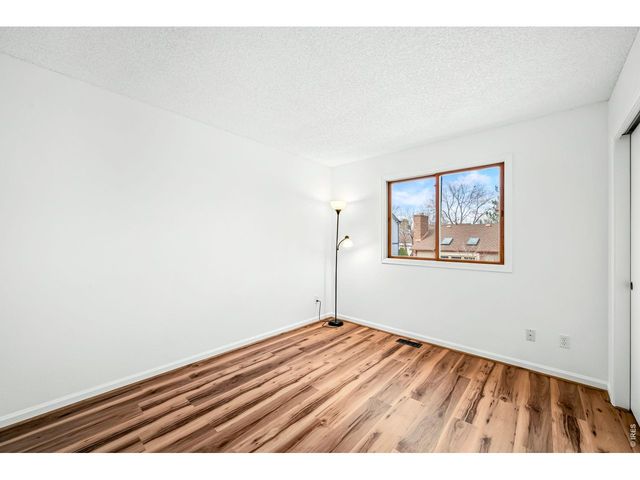 2942 Spinnaker Pl, Longmont, CO 80503