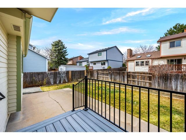 2942 Spinnaker Pl, Longmont, CO 80503
