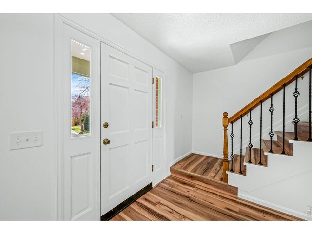 2942 Spinnaker Pl, Longmont, CO 80503