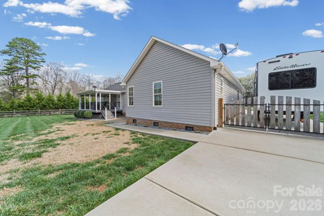 110 Westover Drive, Lincolnton, NC 28092