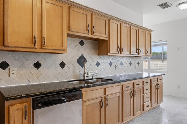 20747 Settlers Lake Circle N, Katy, TX 77449