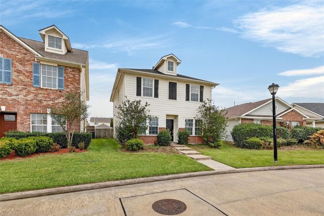 20747 Settlers Lake Circle N, Katy, TX 77449