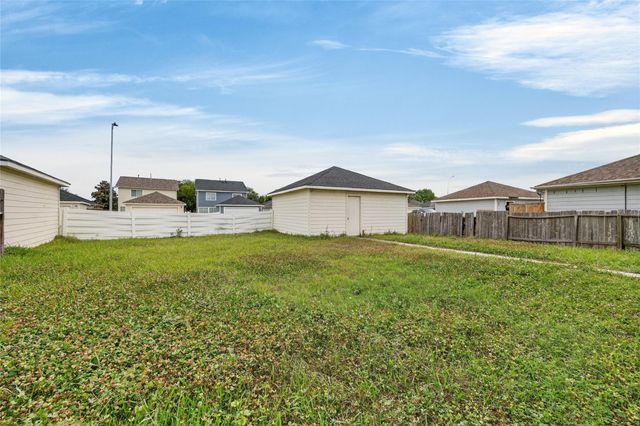 20747 Settlers Lake Circle N, Katy, TX 77449