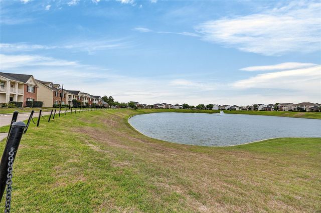 20747 Settlers Lake Circle N, Katy, TX 77449