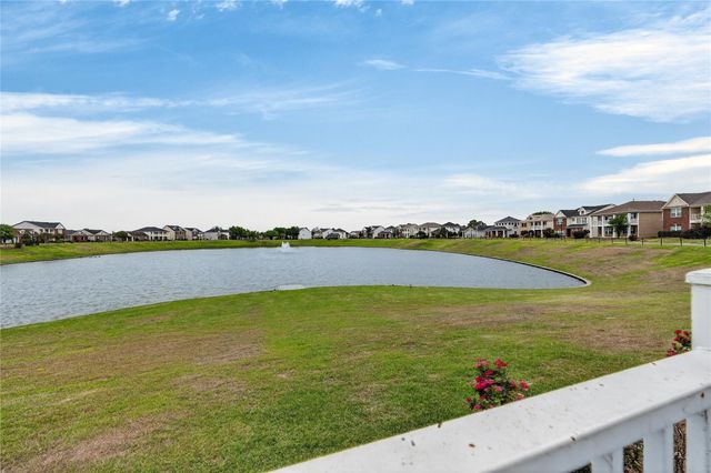 20747 Settlers Lake Circle N, Katy, TX 77449