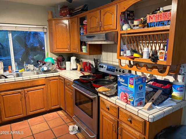 5057 N 71ST Lane, Glendale, AZ 85303
