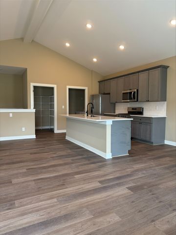 1962 17 Avenue SE, Altoona, IA 50009