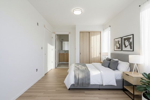 1035 Commonwealth Ave 501, Boston, MA 02215