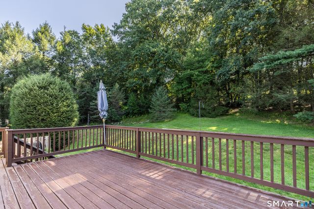121 Longfellow Road, Shelton, CT 06484