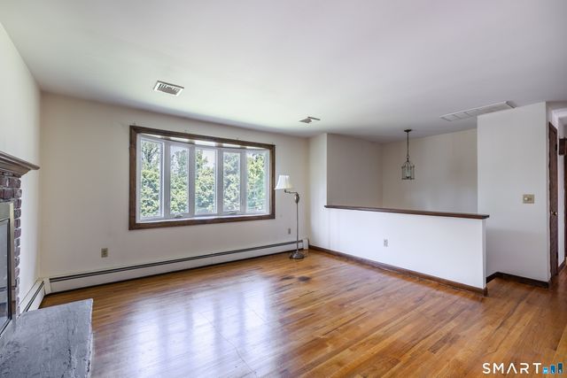 121 Longfellow Road, Shelton, CT 06484