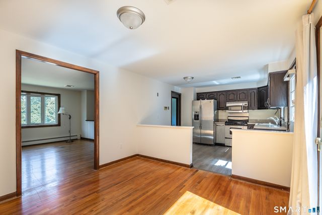 121 Longfellow Road, Shelton, CT 06484