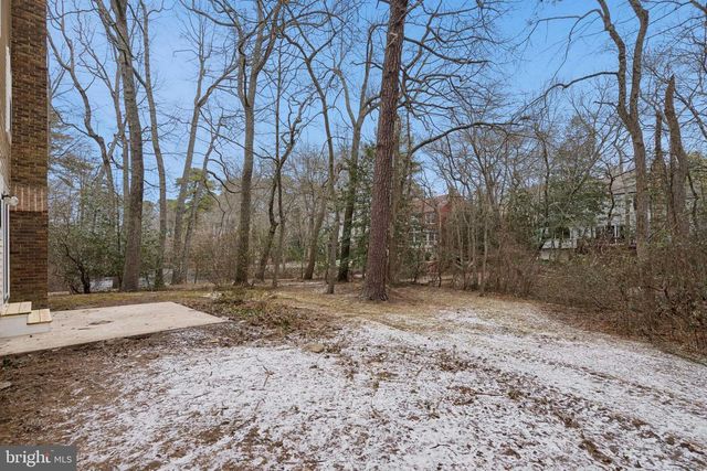 13 BARCLAY LN, Voorhees, NJ 08043