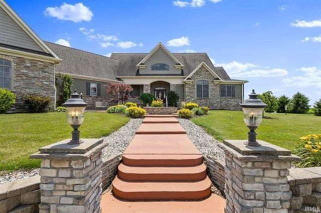 5705 E 30 South Road, Francesville, IN 47946