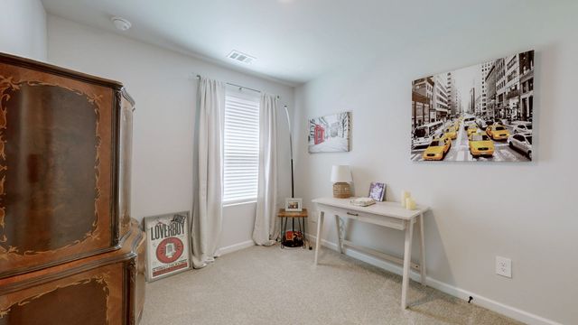 464 Augustine Dr, Lebanon, TN 37087