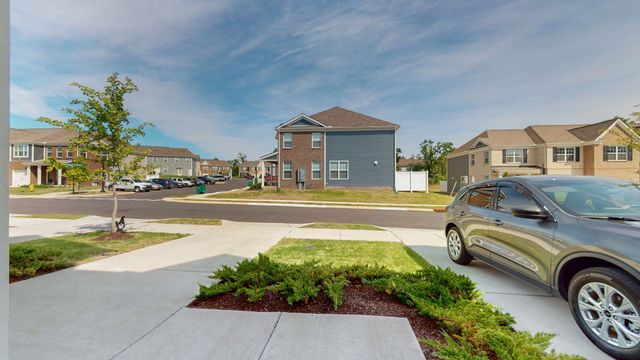 464 Augustine Dr, Lebanon, TN 37087