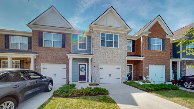 464 Augustine Dr, Lebanon, TN 37087
