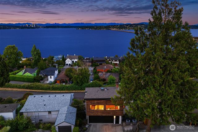 917 Lake Washington Boulevard S, Seattle, WA 98144