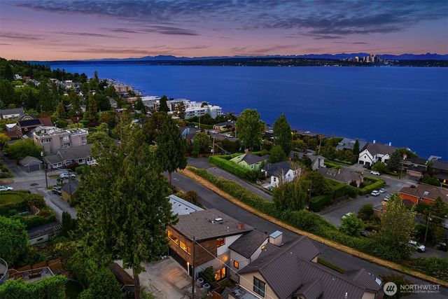 917 Lake Washington Boulevard S, Seattle, WA 98144