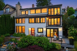 917 Lake Washington Boulevard S, Seattle, WA 98144