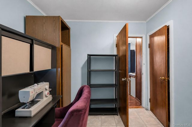11 1st Place, Mastic, NY 11950