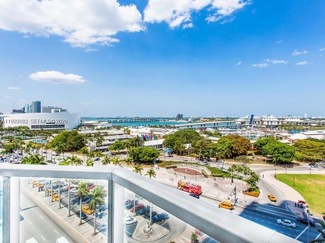 244 Biscayne Blvd 2102, Miami, FL 33132