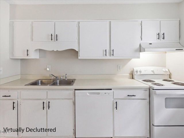 103 Ashley Forest Road Bldg B, Chapel Hill, NC 27514
