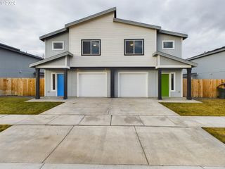 221 MERRICK Ave, Umatilla, OR 97882