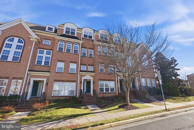 9534 WALKER WAY, Manassas Park, VA 20111