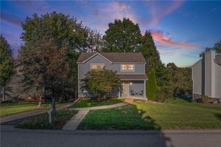620 Northaven Cir, Shaler, PA 15116