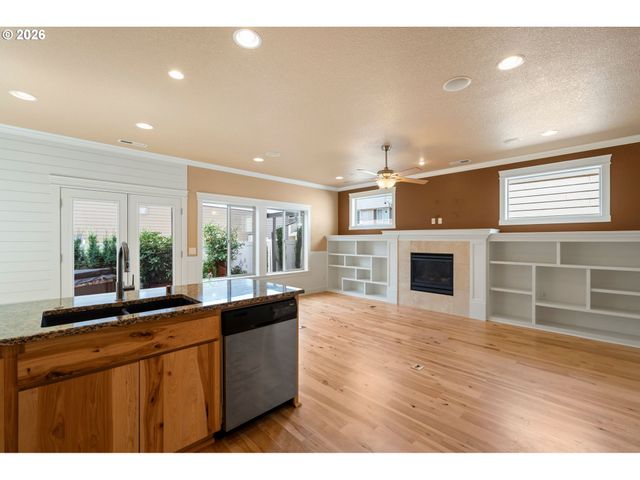 6114 Ne 80TH Ct, Vancouver, WA 98662