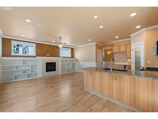 6114 Ne 80TH Ct, Vancouver, WA 98662