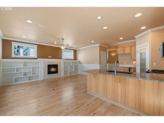 6114 Ne 80TH Ct, Vancouver, WA 98662