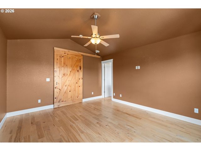 6114 Ne 80TH Ct, Vancouver, WA 98662