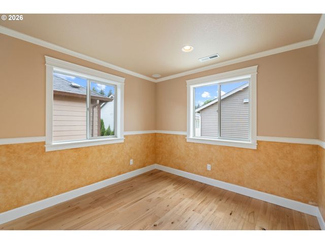 6114 Ne 80TH Ct, Vancouver, WA 98662
