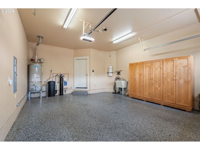 6114 Ne 80TH Ct, Vancouver, WA 98662