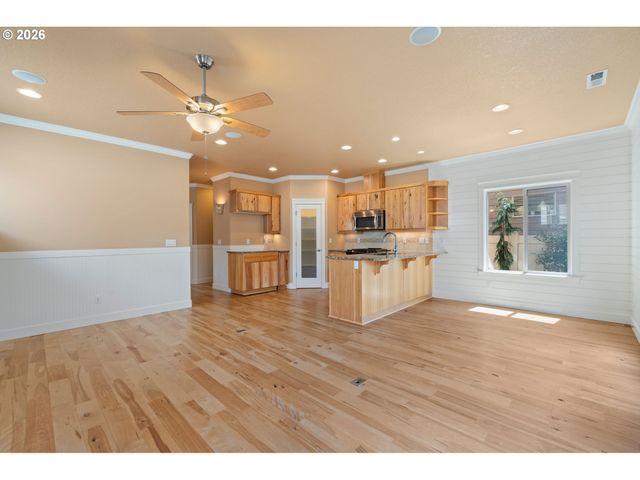 6114 Ne 80TH Ct, Vancouver, WA 98662