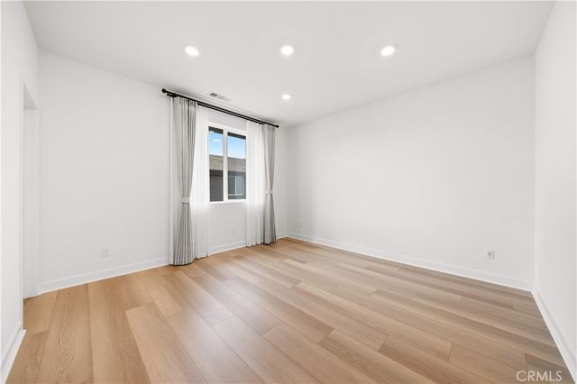312 Tank, Irvine, CA 92618