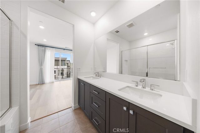 312 Tank, Irvine, CA 92618
