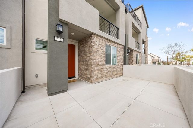 312 Tank, Irvine, CA 92618