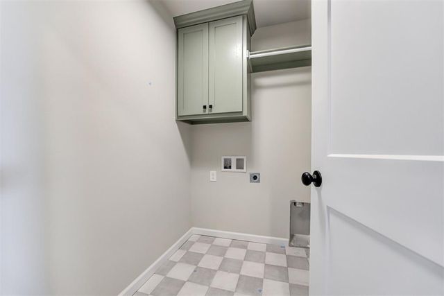 629 Honey Springs Lane, Shawnee, OK 74804