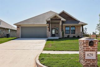 629 Honey Springs Lane, Shawnee, OK 74804