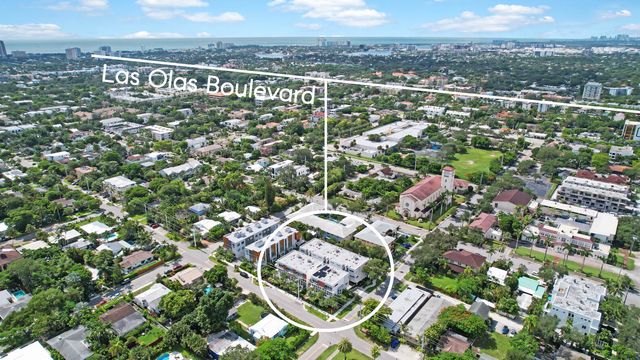 900 NE 4th Street B4, Fort Lauderdale, FL 33301