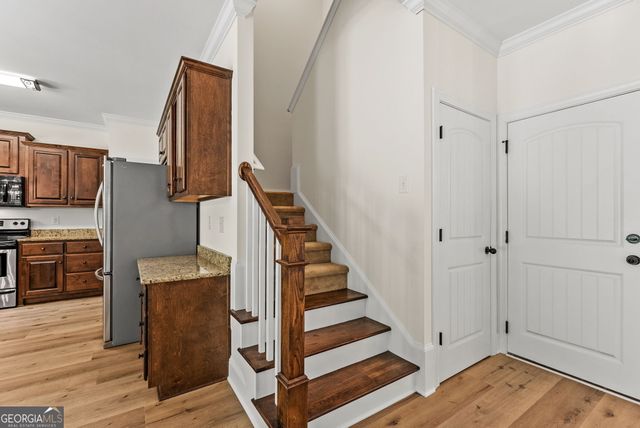 3142 Whitlow Creek Drive, Bishop, GA 30621
